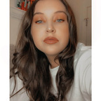 hollyflowerr profile picture