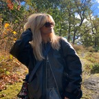 ilovehotmoms2 OnlyFans Leaked Photos and Videos 

 profile picture