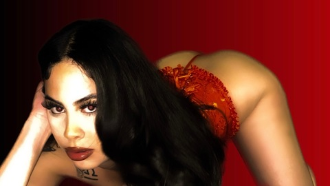 Header of juiccykittyy