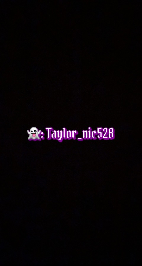 Header of taylornicole528