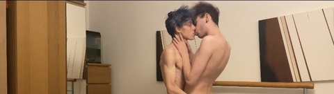 Header of uk_twink_couple