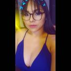 zoemartin (Zoè martin) OnlyFans Leaked Pictures and Videos 

 profile picture